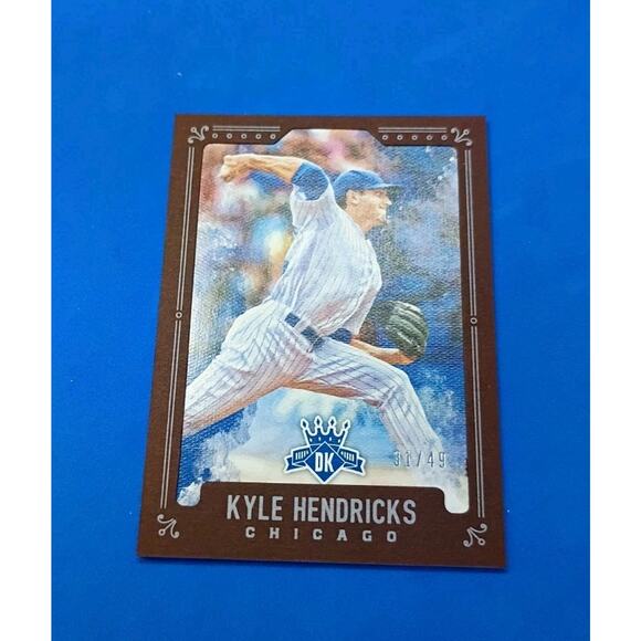 2017 Panini Diamond Kings - SP Kyle Hendricks #117 Brown Framed /49 - Picture 3 of 9